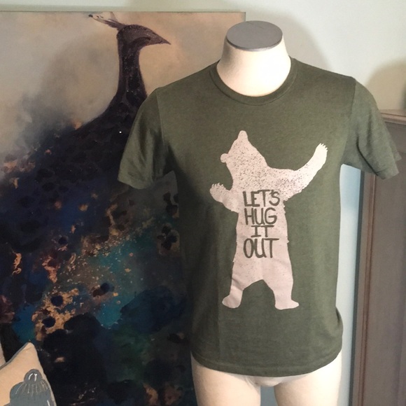 let's hug it out bear shirt